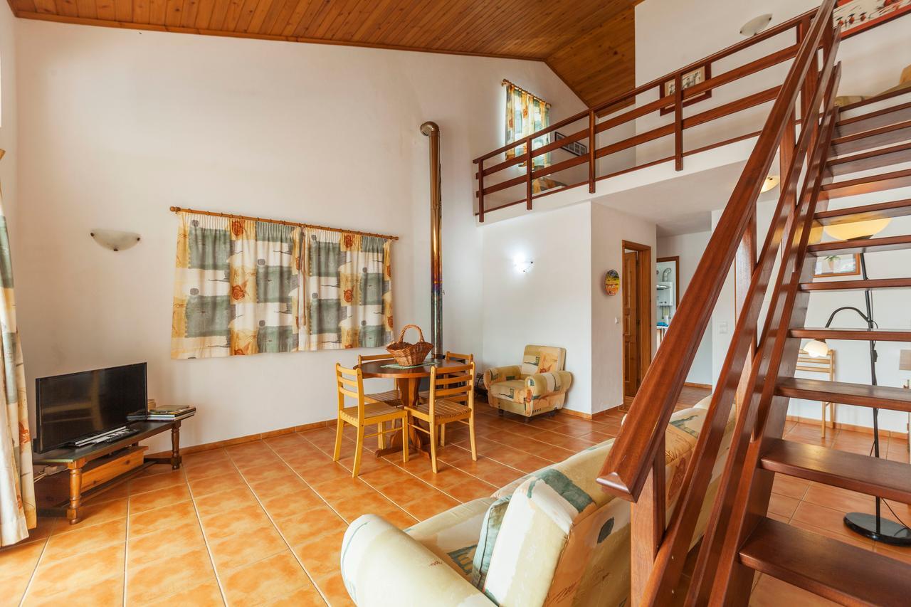 Villa Casas Do Porto Mosteiros  Esterno foto
