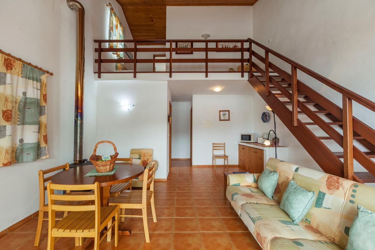Villa Casas Do Porto Mosteiros  Esterno foto